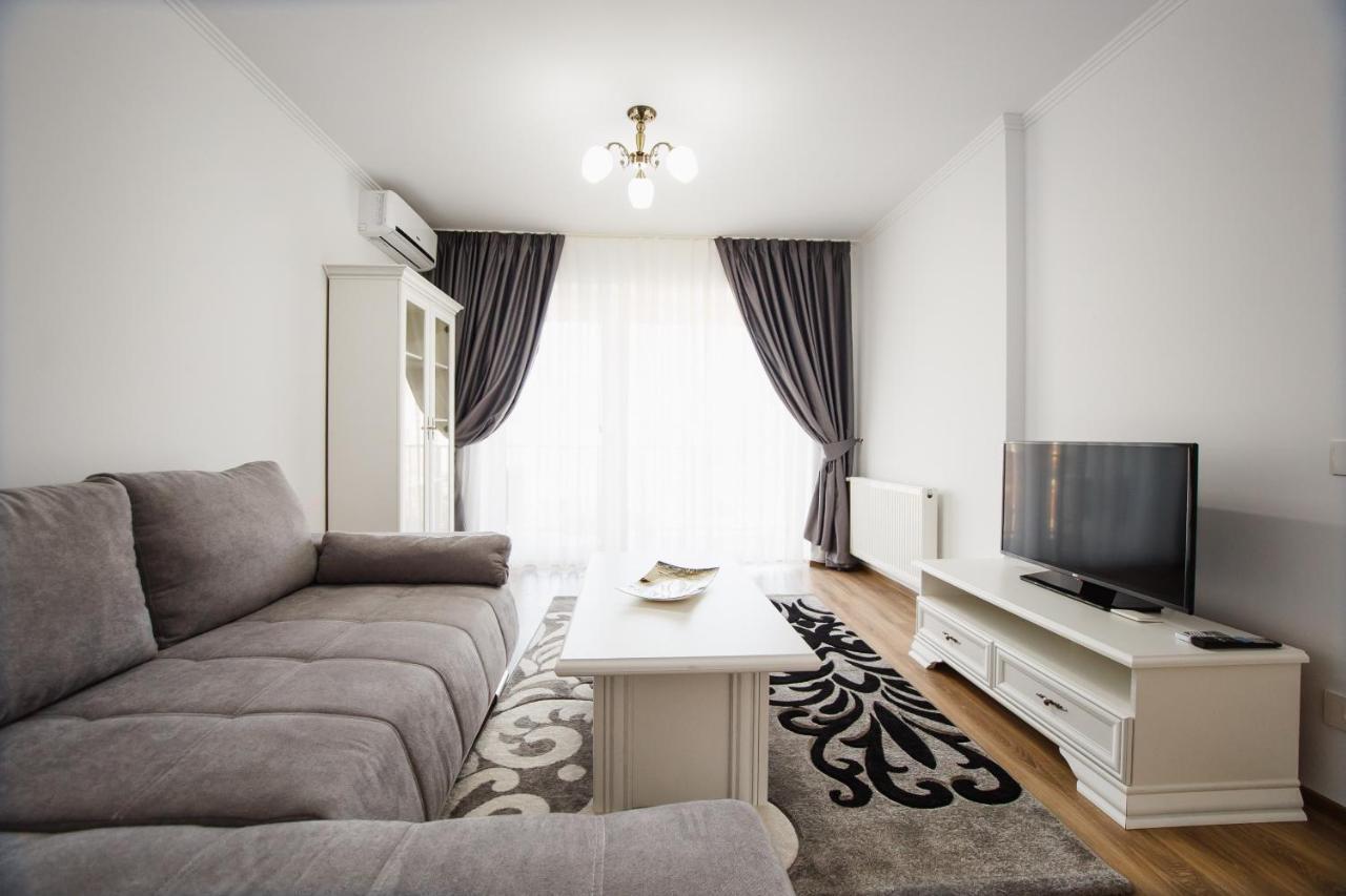 Bright & Elegant Central Apartment Oradea Zewnętrze zdjęcie