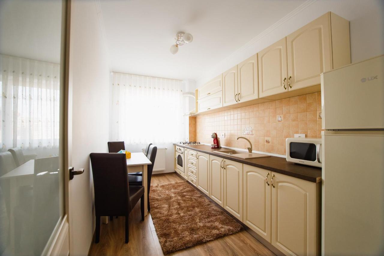 Bright & Elegant Central Apartment Oradea Zewnętrze zdjęcie