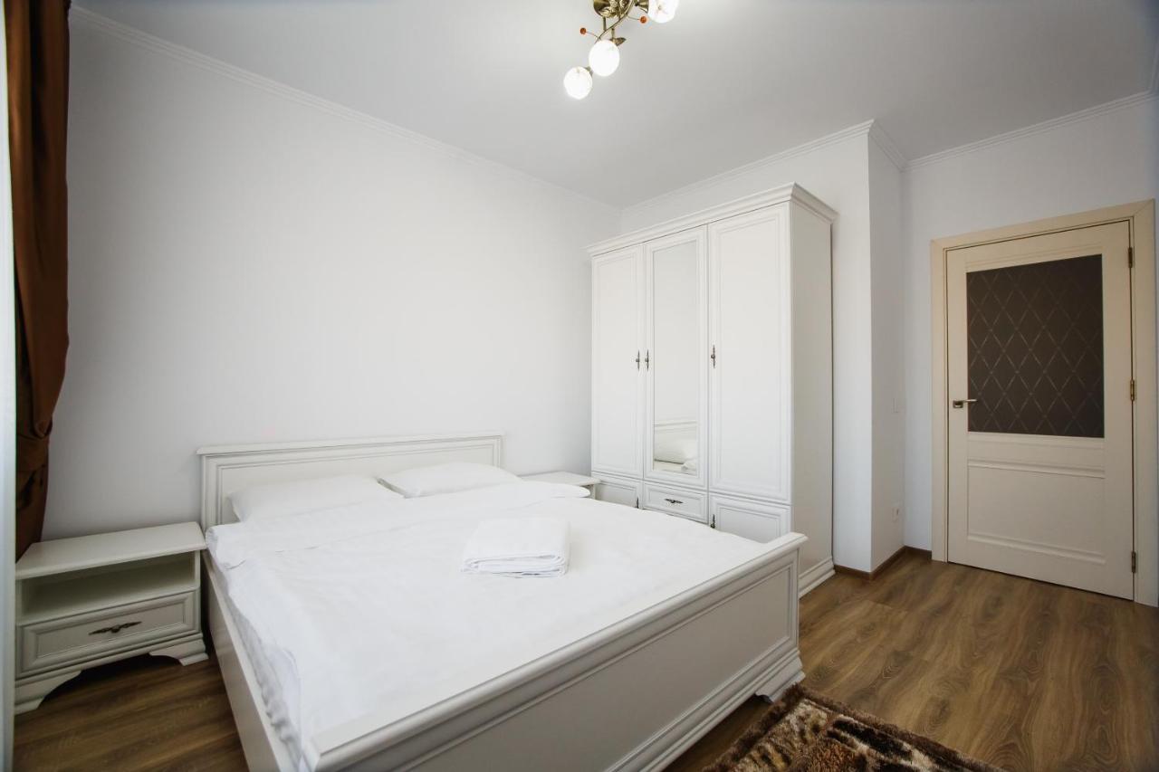 Bright & Elegant Central Apartment Oradea Zewnętrze zdjęcie