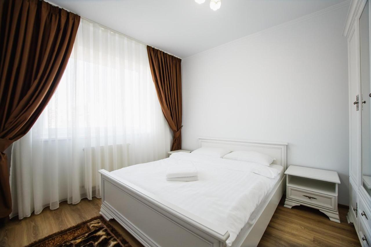 Bright & Elegant Central Apartment Oradea Zewnętrze zdjęcie